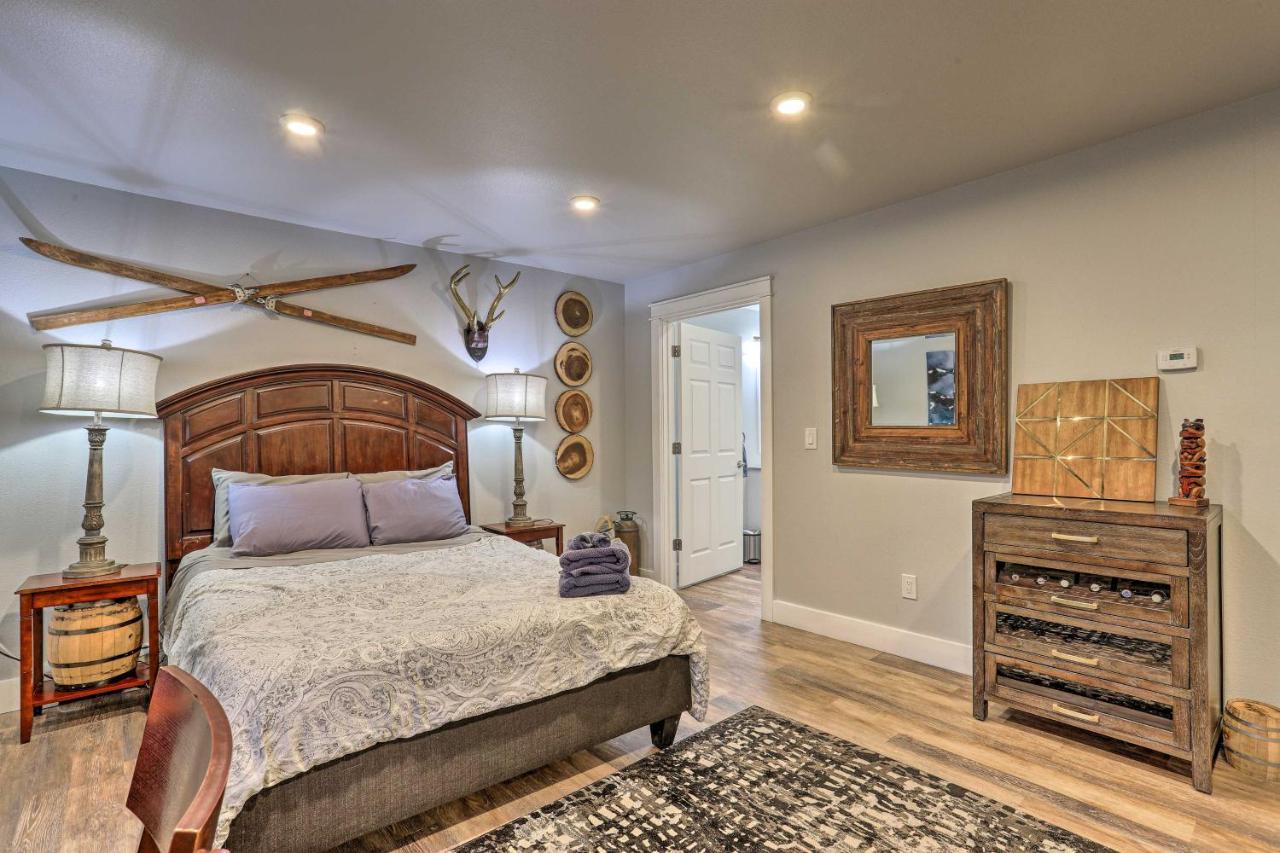 Appartamento Rustic Anchorage Hideaway Walk To Coastal Trail! Esterno foto